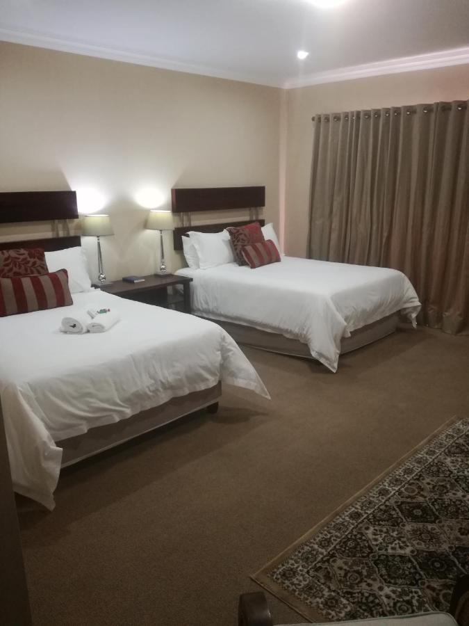 Belmont Guesthouse Блумфонтейн Екстер'єр фото