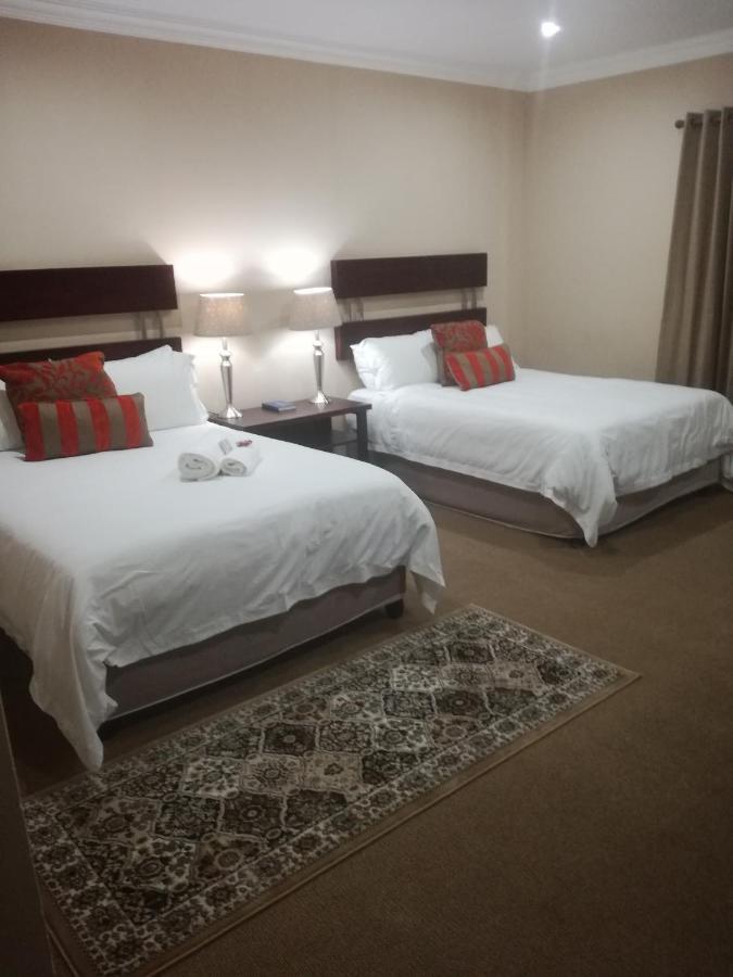 Belmont Guesthouse Блумфонтейн Екстер'єр фото